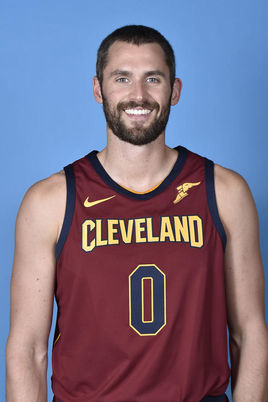 内蒙古速滑队全国U系列联赛斩获4金3银5铜