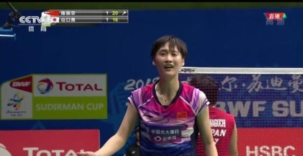 头槌助帕尔马连追两球逼平米兰，德尔普拉托当选全场最佳球员