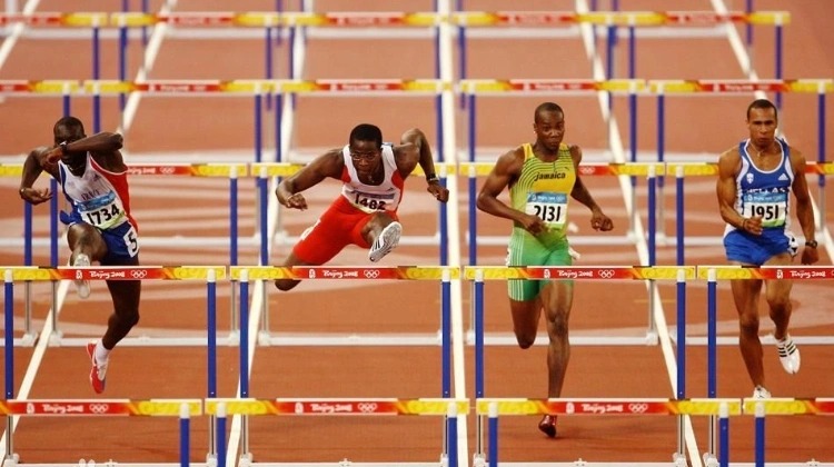 难逃四连败？海港三大核心缺阵亚冠，中超冠军本轮若再失利或将提前出局